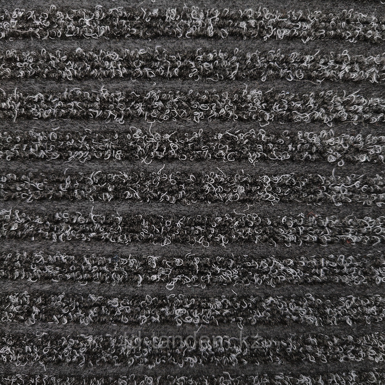 Ковровая дорожка на резиновой основе Granada 78 (1м) черный