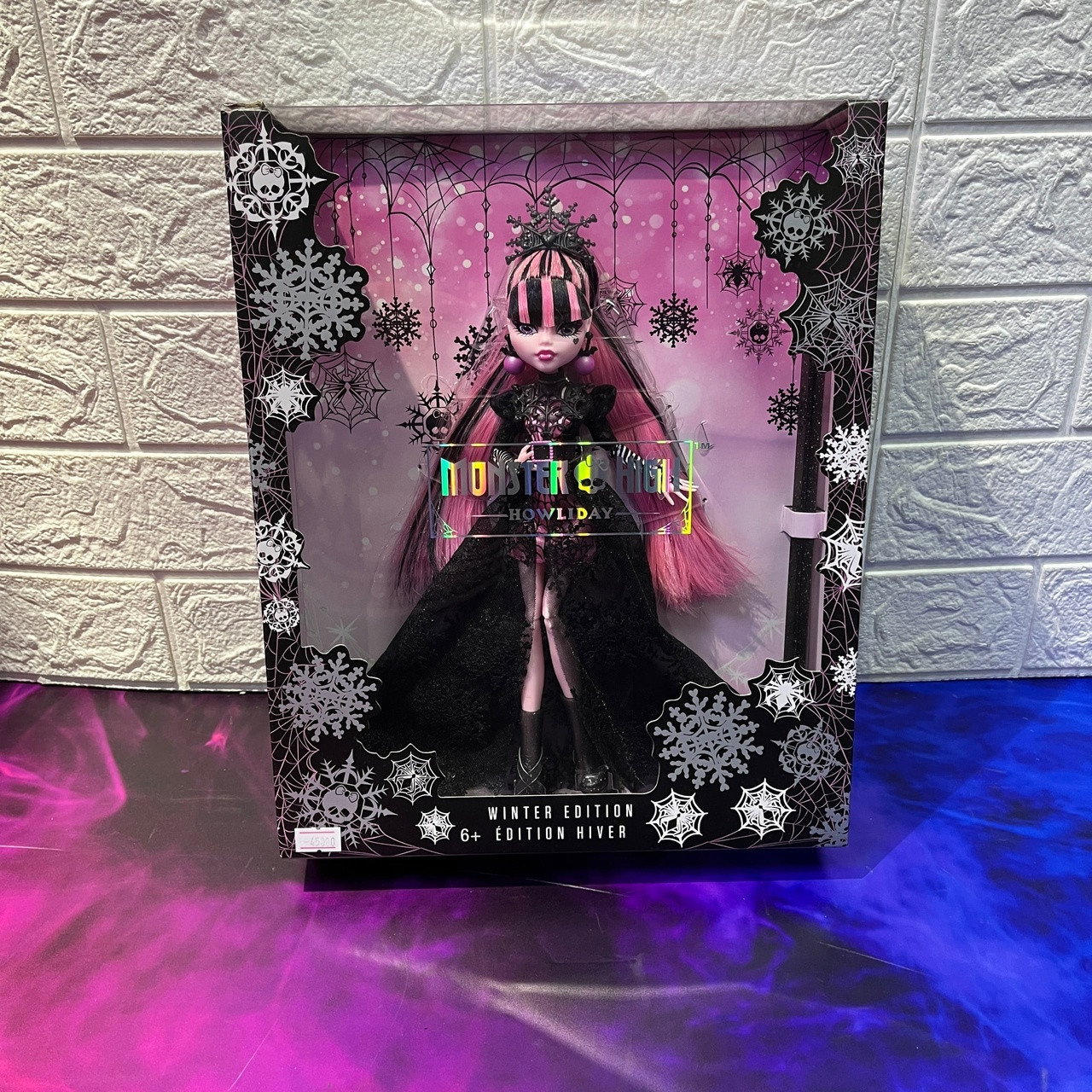 Оригинальная кукла Monster High Howliday: Winter Edition Draculaura Doll (Байтурсынова 15 ) - фото 1 - id-p106817075