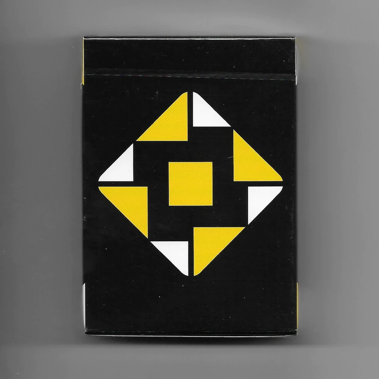 Cardistry Fan yellow