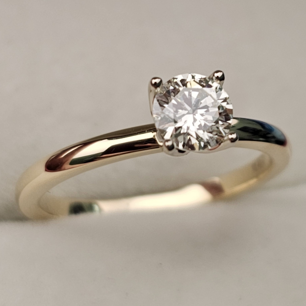 Золотое кольцо с бриллиантами 0,5 Сt SI2/I   EX-Cut