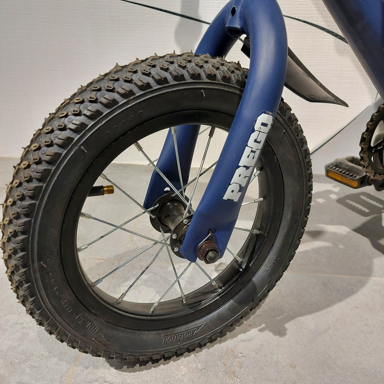 Легкий детский двухколесный велосипед "Prego" 12" колеса с боковыми поддерживающими колесами. Синий. - фото 3 - id-p106976659