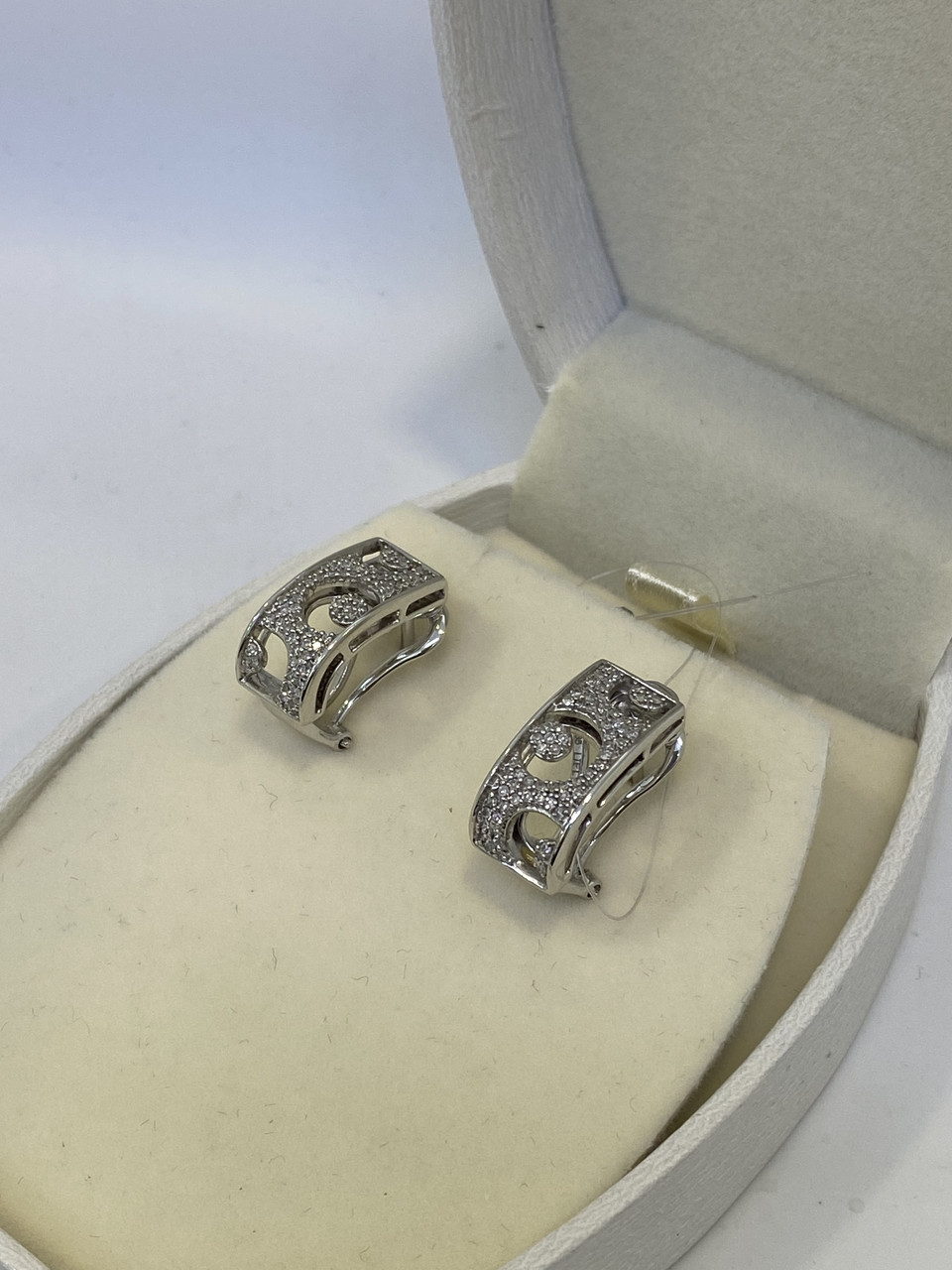 Комплект и подвеска / Carmen/белое золото/ 750 пробы, фото 1