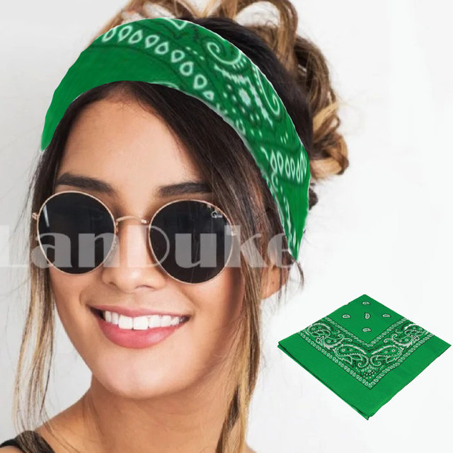 Ер адам әйелдің ұрығын жалайды