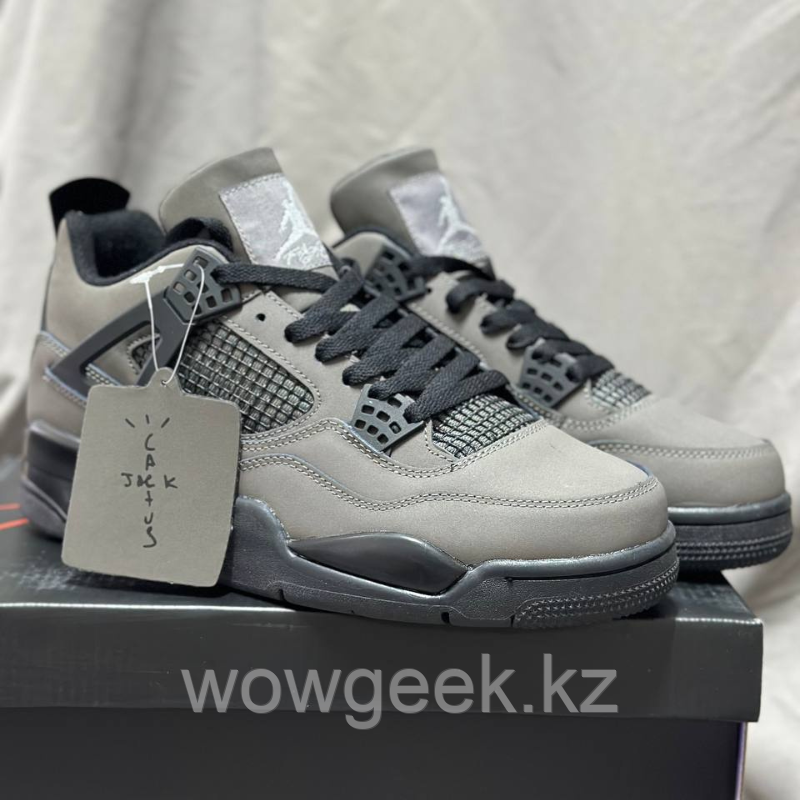 Кроссовки Air Jordan 4 retro