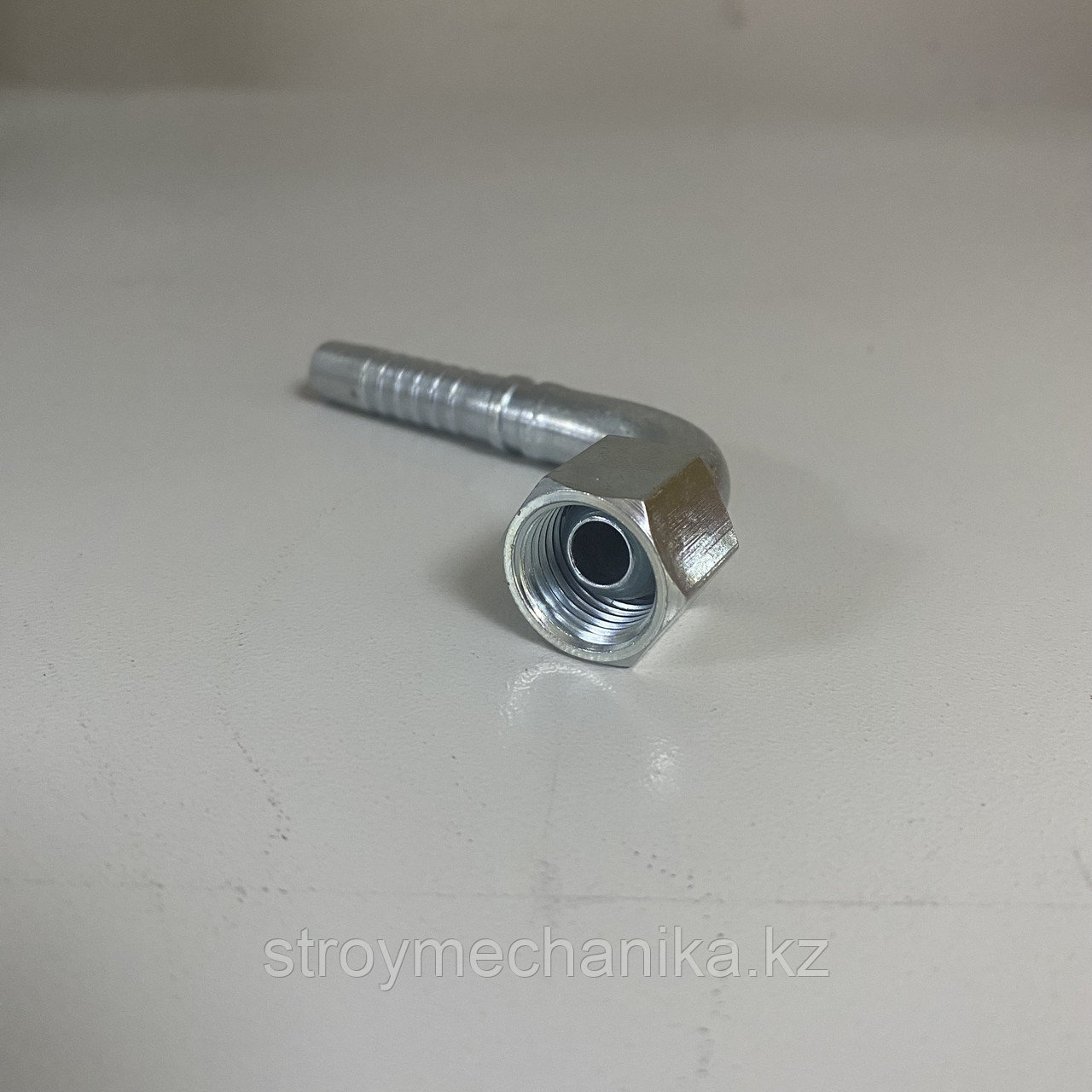 Фитинг d 10 мм DK М16х1.5 (90)