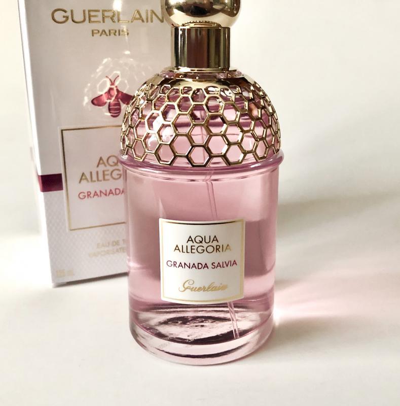 Туалетная вода guerlain aqua allegoria herba fresca. Герлен гранат. Герлен гранат. Туалетная вода guerlain aqua allegoria pera granita. Аква аллегория пера гранита.