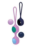 Әдемі әйел кеуделері туралы бейне