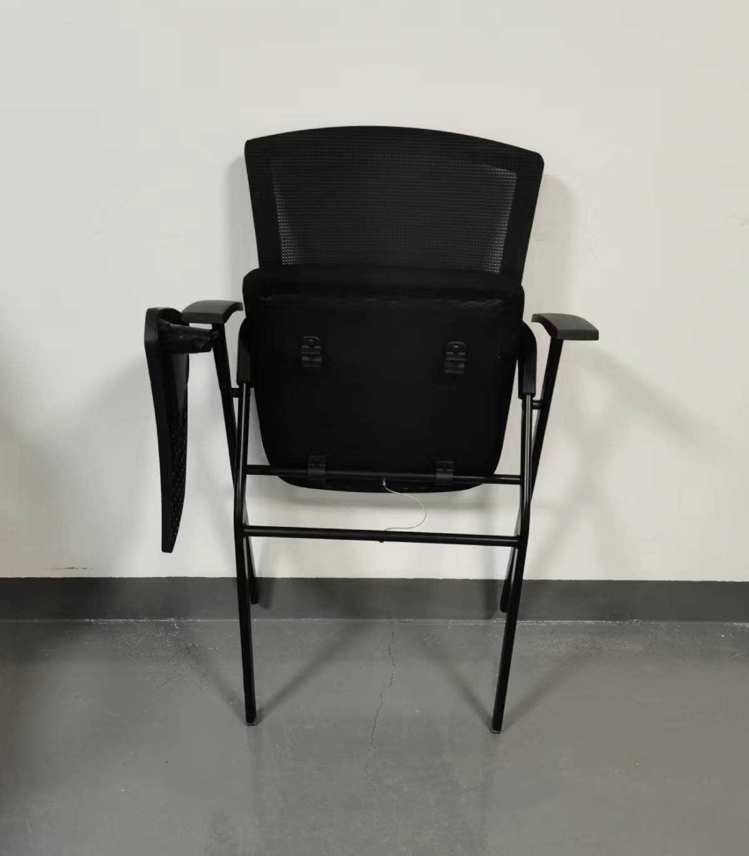 Стул с откидывающимся столом (с пюпитром) для образовательных центров и ...