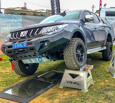 Передний силовой Алюминиевый бампер MITSUBISHI L200 (2015-2018), фото 2