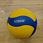 Оригинальный волейбольный мяч "Mikasa" V300W. Made in Japan. Профессиональный., фото 2