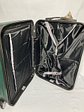 Средний пластиковый дорожный чемодан на 4-х колёсах "Longstar". Высота 63 см, ширина 41 см, глубина 26 см., фото 6