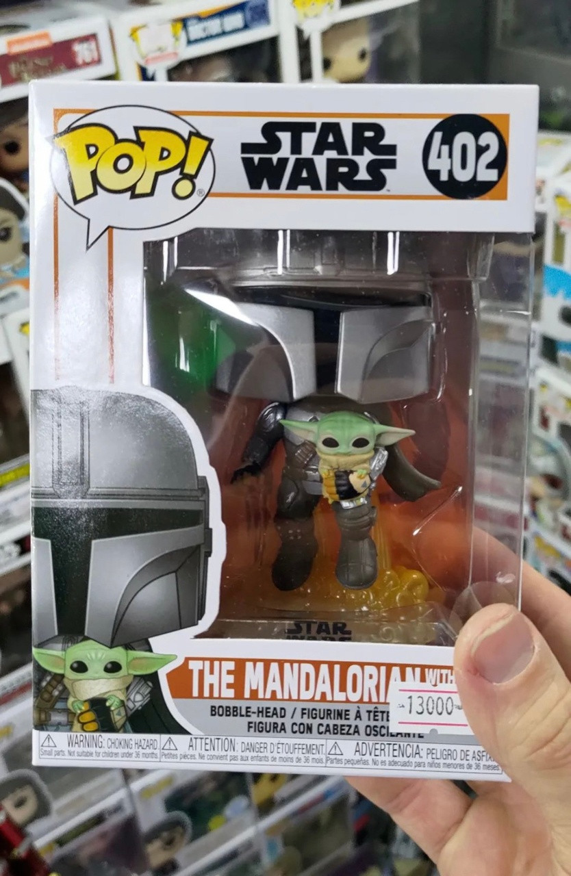 Funko Pop The Mandalorian with The Child - Star Wars - 402 (ТЦ Евразия)