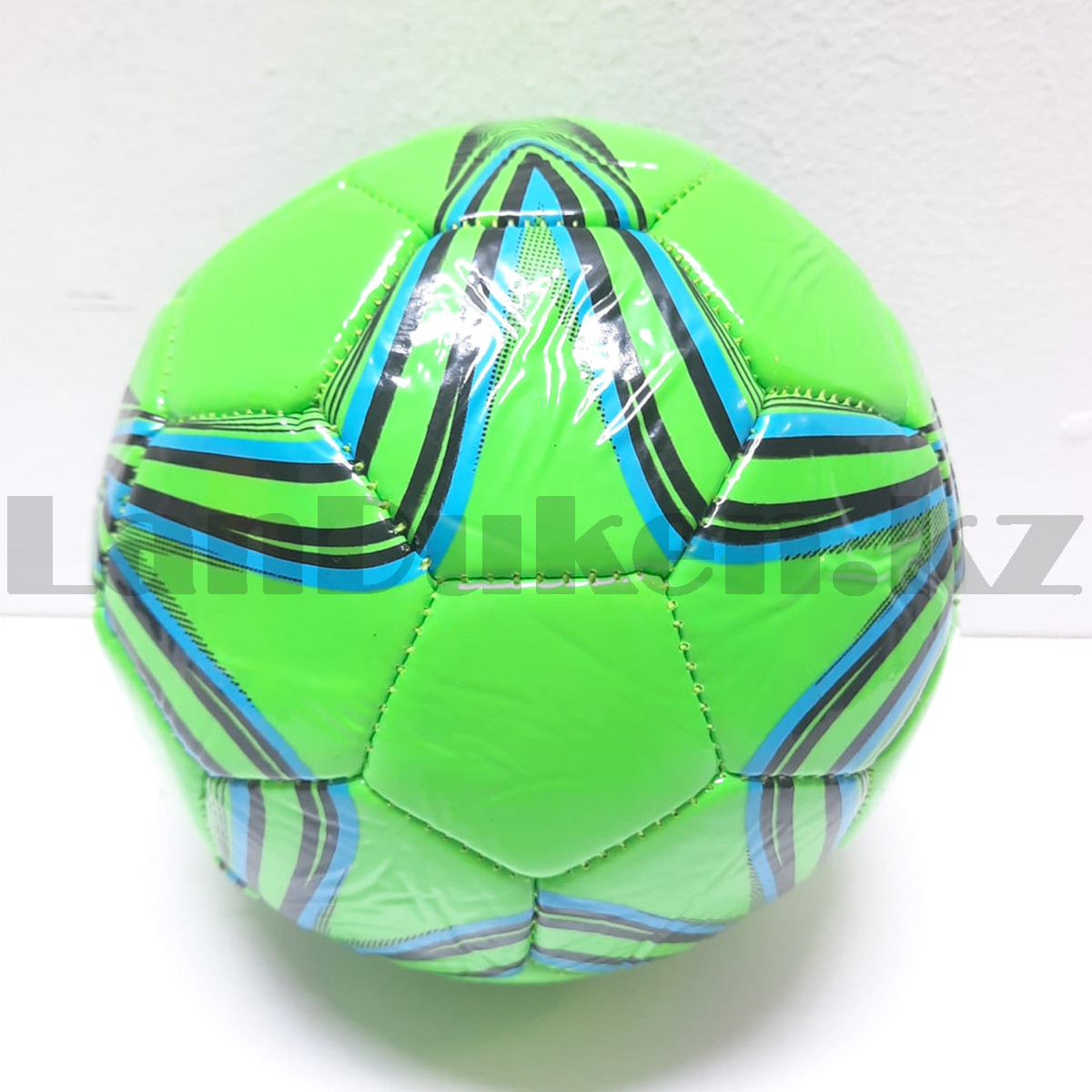 Детский футбольный мяч d 22 см зеленый - фото 2 - id-p107247177