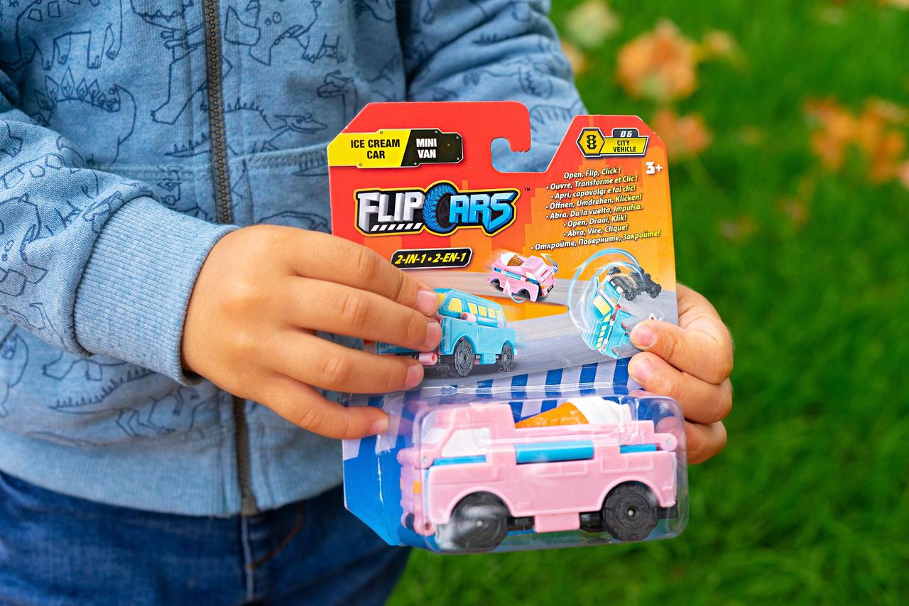 Flip Cars: Машинка-трансформер 2 в 1 Автомобиль с мороженым и Мини-фургон - фото 3 - id-p107264146