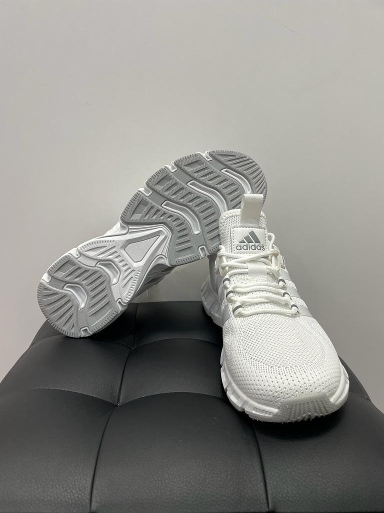 Мужские белые кроссовки Adidas 45 лето - фото 5 - id-p107287092