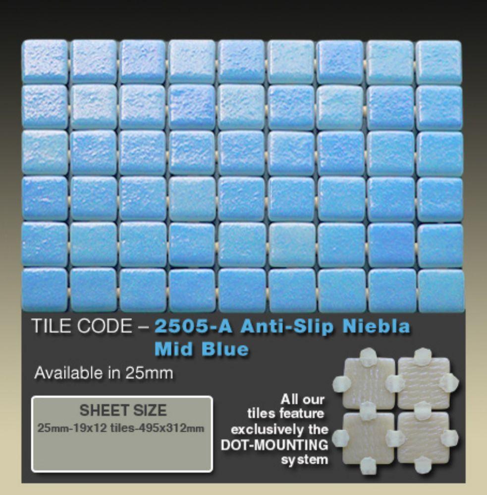 Мозайка стеклянная для бассейна Ezarri Niebla 2505-А Anti-Slip (противоскользящая, Mid blue, голубая) - фото 3 - id-p107341051