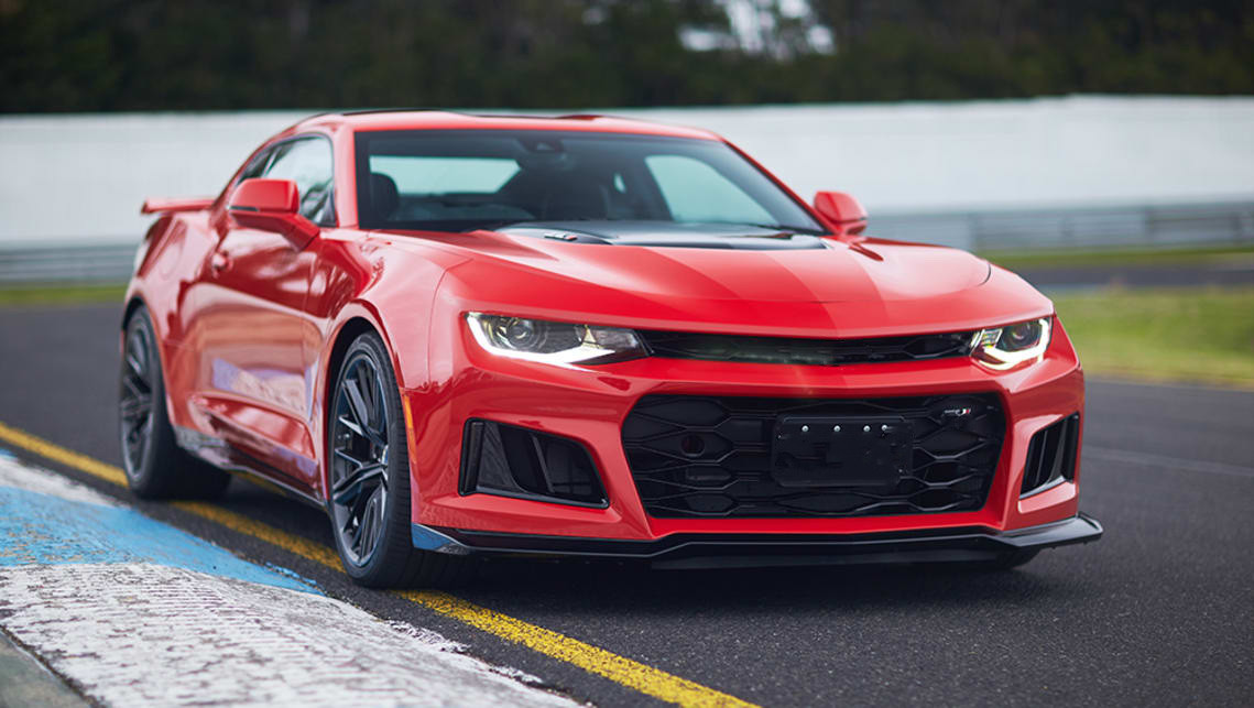 Передний бампер ZL1 для Chevrolet Camaro 2016-2018 - фото 2 - id-p107366628