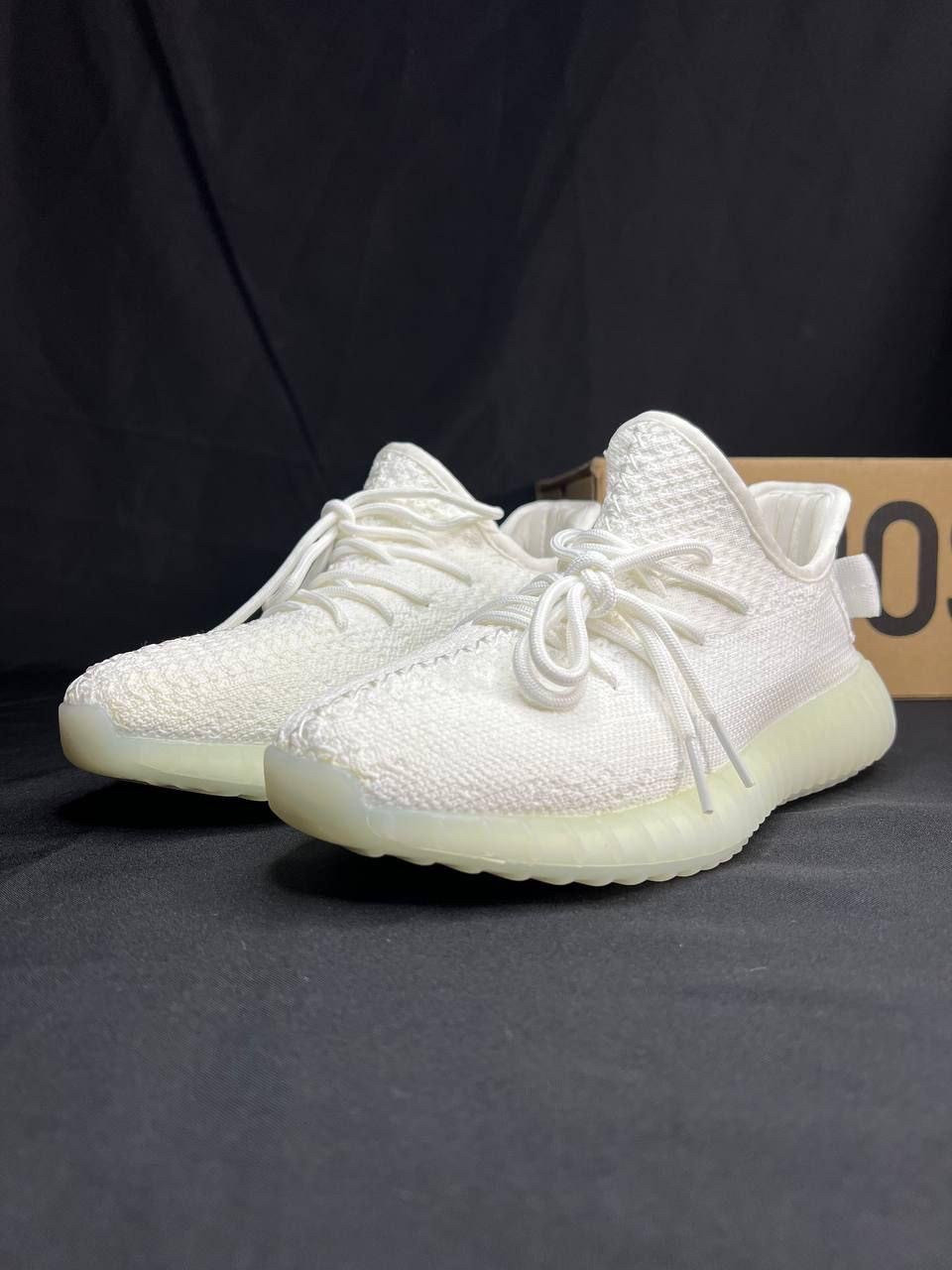 Кроссовки Adidas Yeezy Boost 350 V2 Премиум качество - фото 3 - id-p107290014