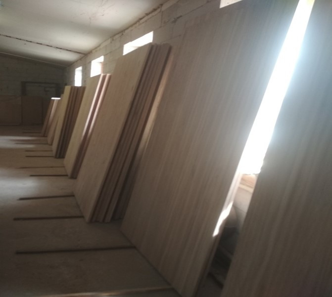 Дубовый мебельный клееный щит (Столешницы), фото 1