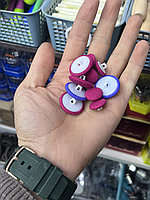 Пластиковые пуговицы под обтяжку