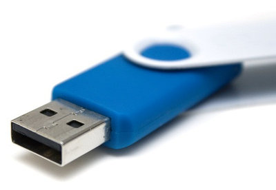 USB устройства (флешки, кард-ридеры, хабы)