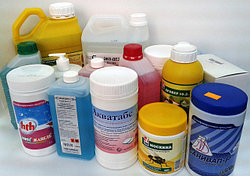 Дезинфицирующие средства для поверхностей инструментов.