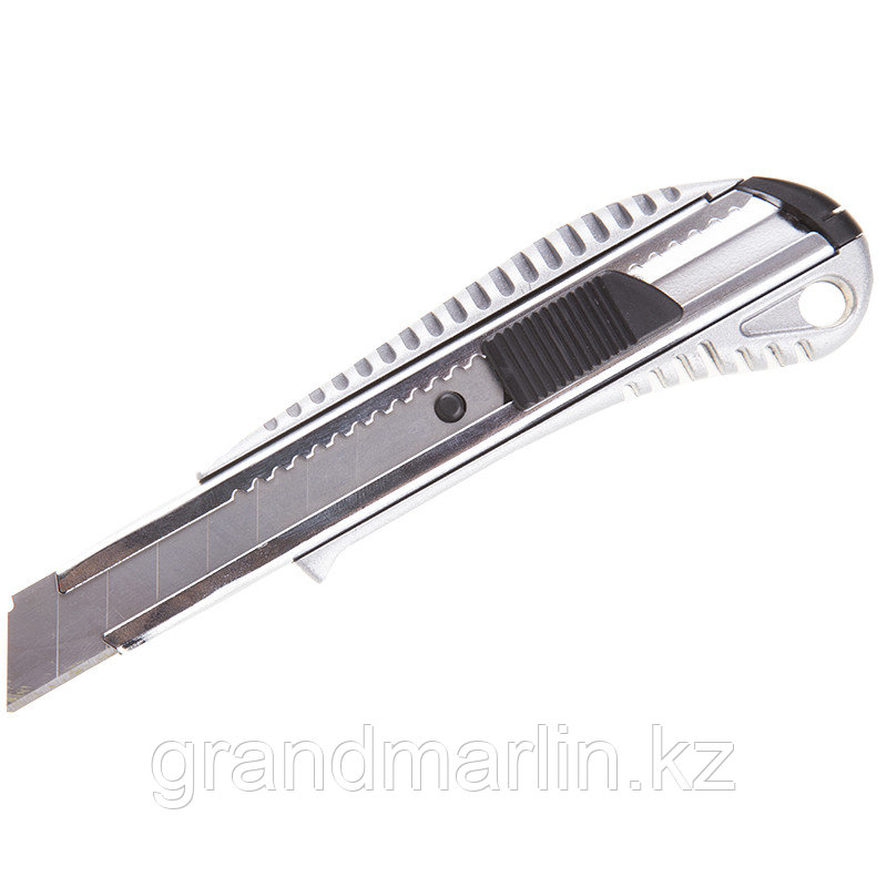 Нож канцелярский с автоматической фиксацией лезвия ErichKrause металлический, 18мм