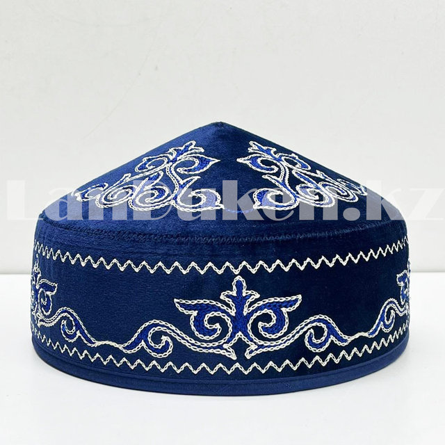 Ани Лорактың жалаңаш кеудесі