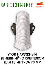 Угол наружний для плинтуса 70 мм 2,2м "Деконика" 303 Венге темный