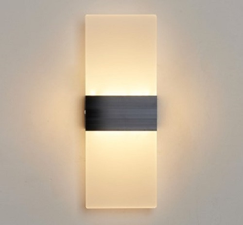 Настенный светильник LU LED 6211 трехцветный черный
