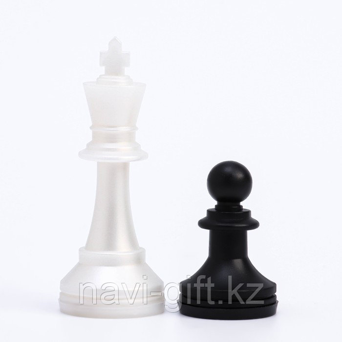 Шахматные фигуры обиходные, пластик, король h-7 см, d-2.7 см, пешка h-4 см, d-2.5 см - фото 2 - id-p107529312