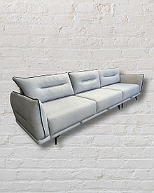 Прямой диван удлиненный Фаворит+вставка