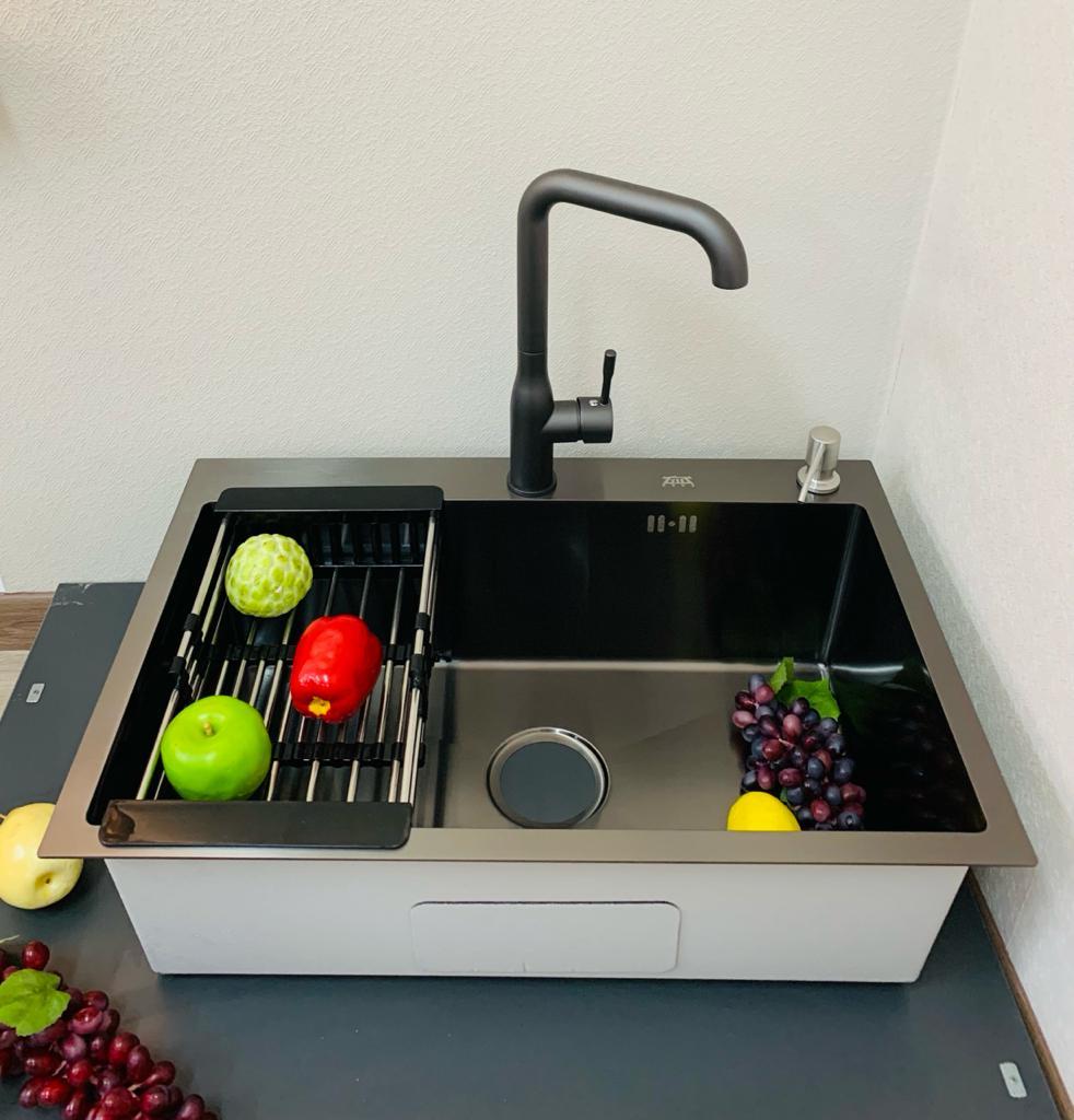 Кухонная мойка Smartech 65х45 Нано Черный