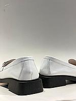 Женская обувь лоферы белого цвета "BAVER". Размер 40., фото 4