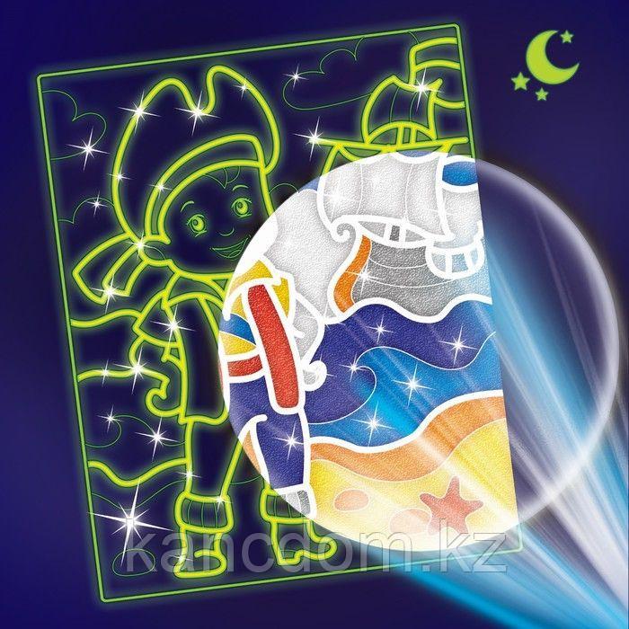 Лунная фреска Приключения пиратов