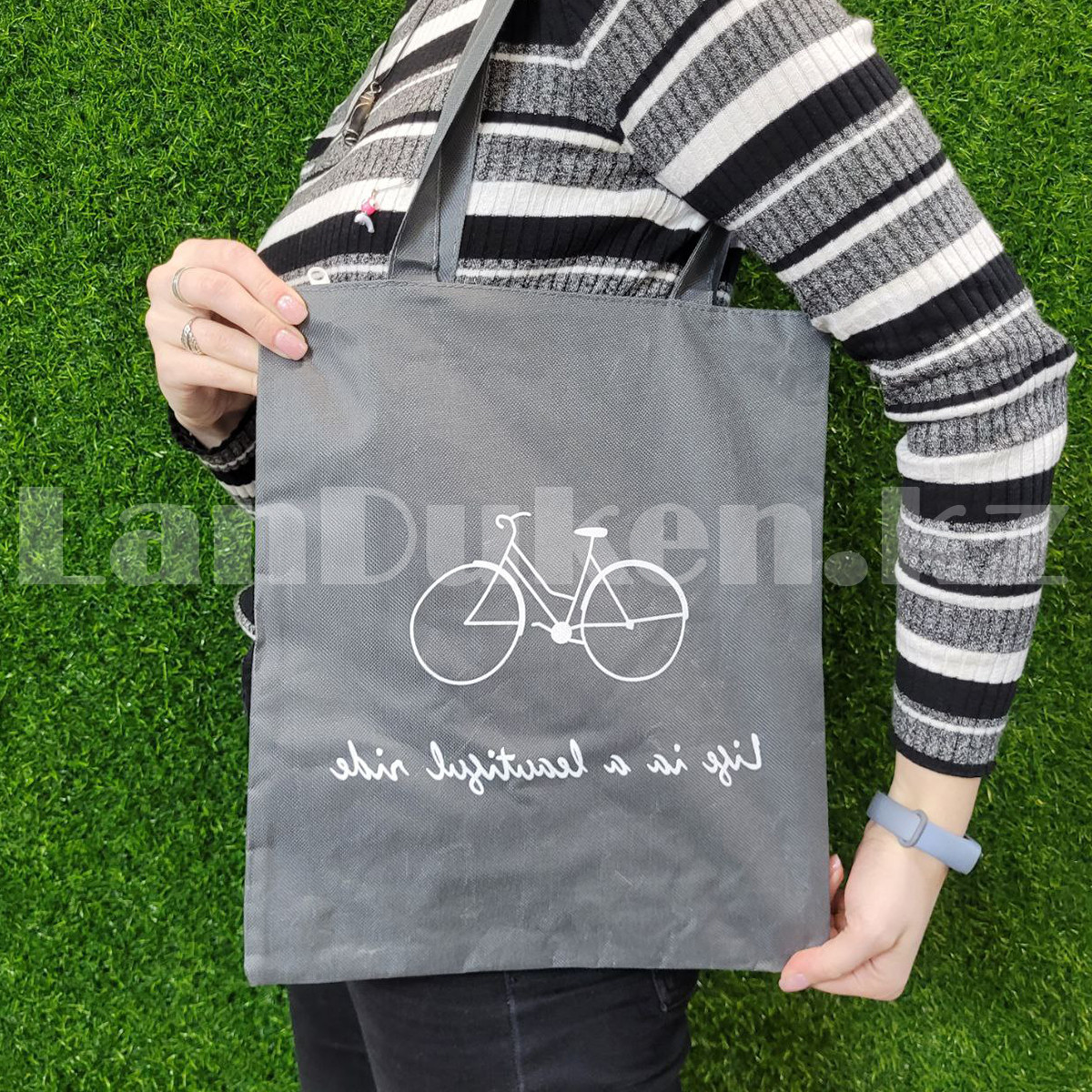 Шоппер эко сумка с принтом велосипеда на замке серая - фото 4 - id-p99711569