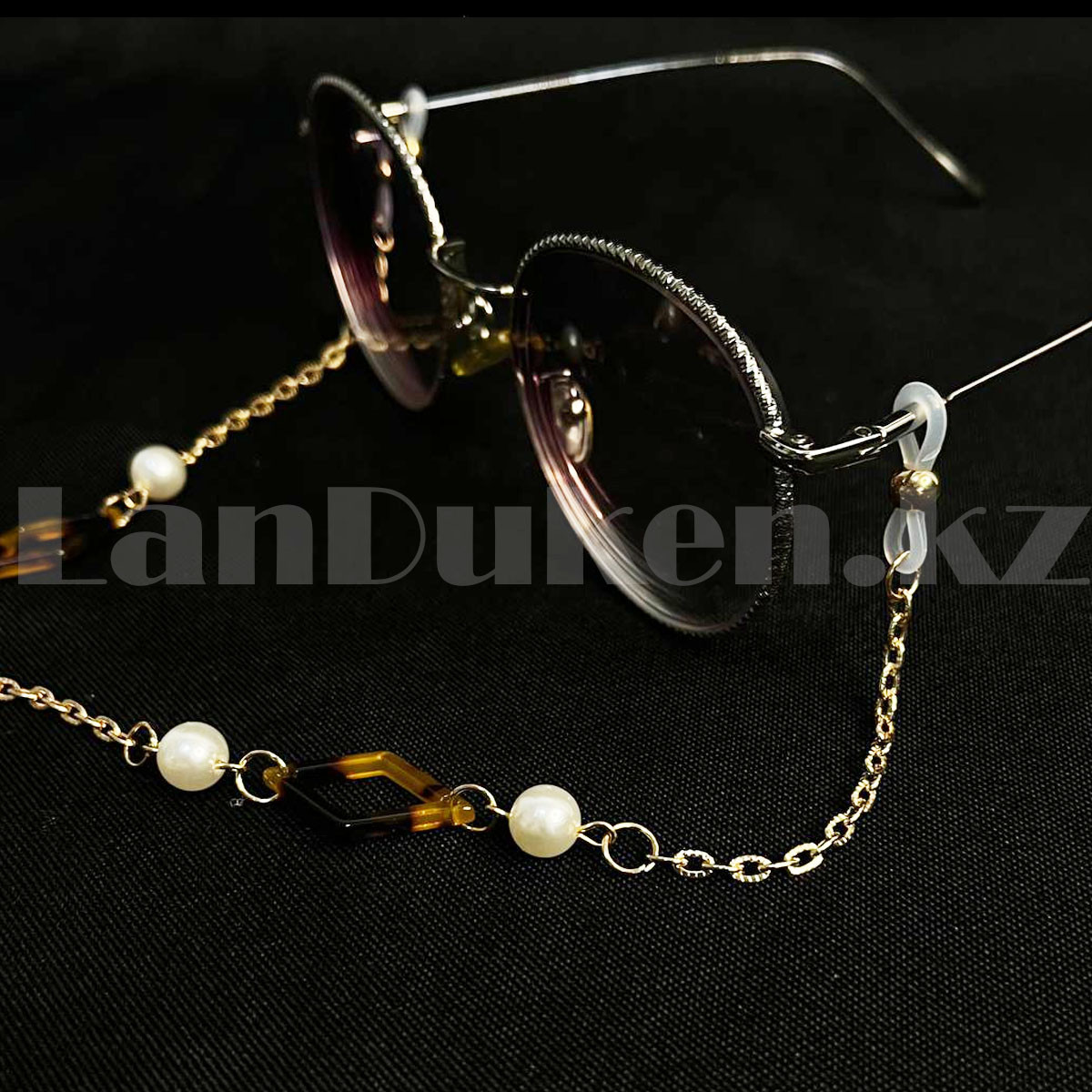 Цепочка для очков с золотистая с жемчужинами и ромбиками 74 см - фото 4 - id-p107732933
