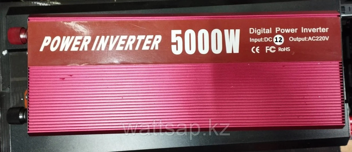 Преобразователь автомобильный, инвертор Kesoto 12/220В, модифицированная синусоида, 5000 Вт