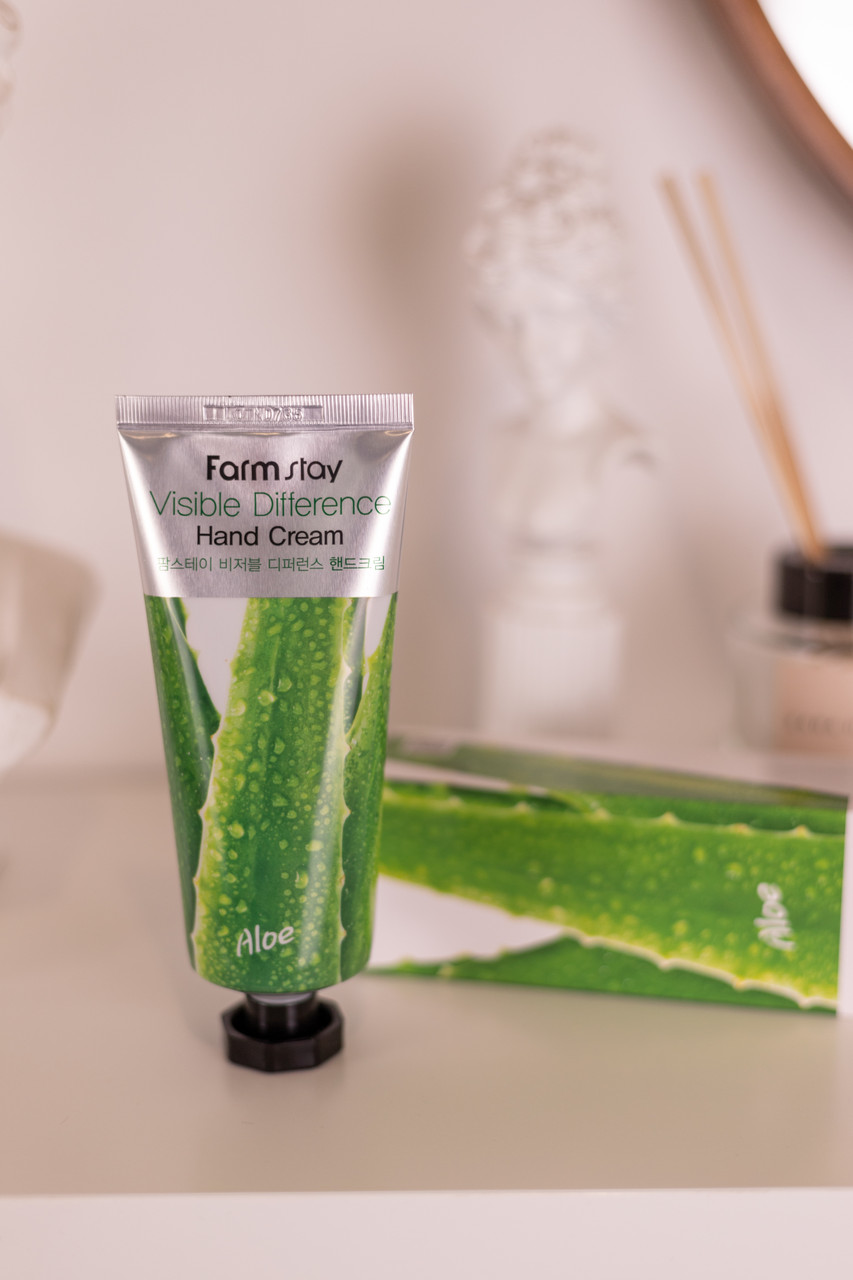 Крем для рук с натуральным экстрактом алоэ вера FarmStay Visible Difference Aloe Vera Hand Cream