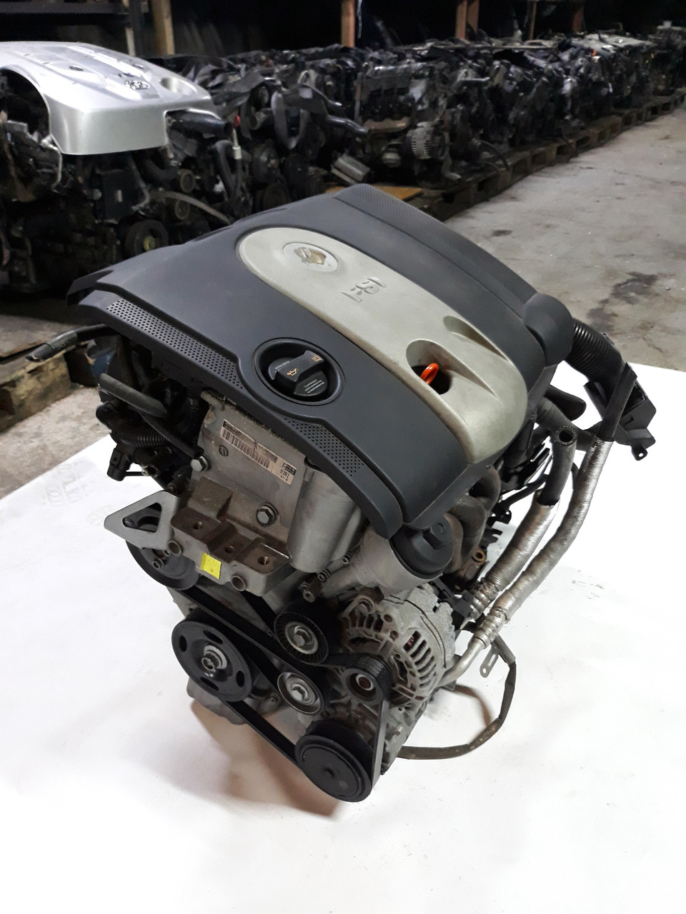 Двигатель Volkswagen BLF 1.6 FSI - фото 1 - id-p107793600