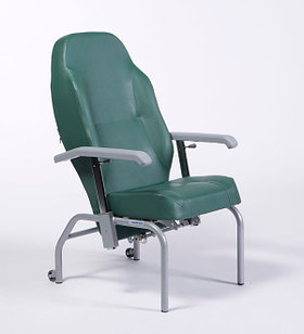 Кресло-стул повышенной комфортности Provence с фиксируемой спинкой (гериатрическое кресло)