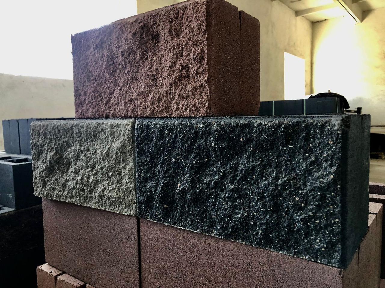 Камень стеновой рядовой (рваный) ломанный 2-х пустотный в Алматы - фото 3 - id-p101502293