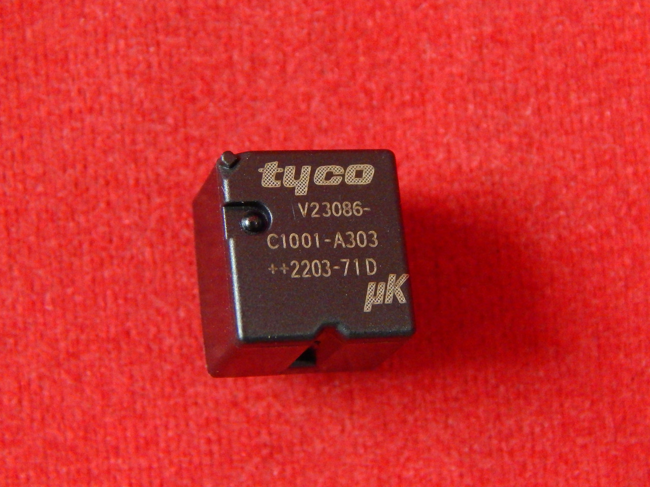 1393280-6 (V23086C1001A403), Реле переключ. 12VDC, 30A/12VDC SPDT:  продажа, цена в Караганде. Двухпозиционные переключатели от 
