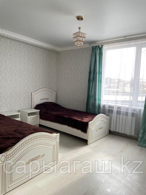 Орыс бәйбішесі бар саунада