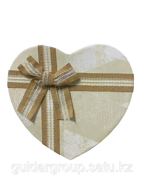 Подарочная коробка сердце 18x15x7см - фото 1 - id-p107976857