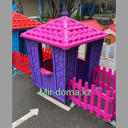Игровой дом с забором Stone House, фиолет (Pilsan, Турция)