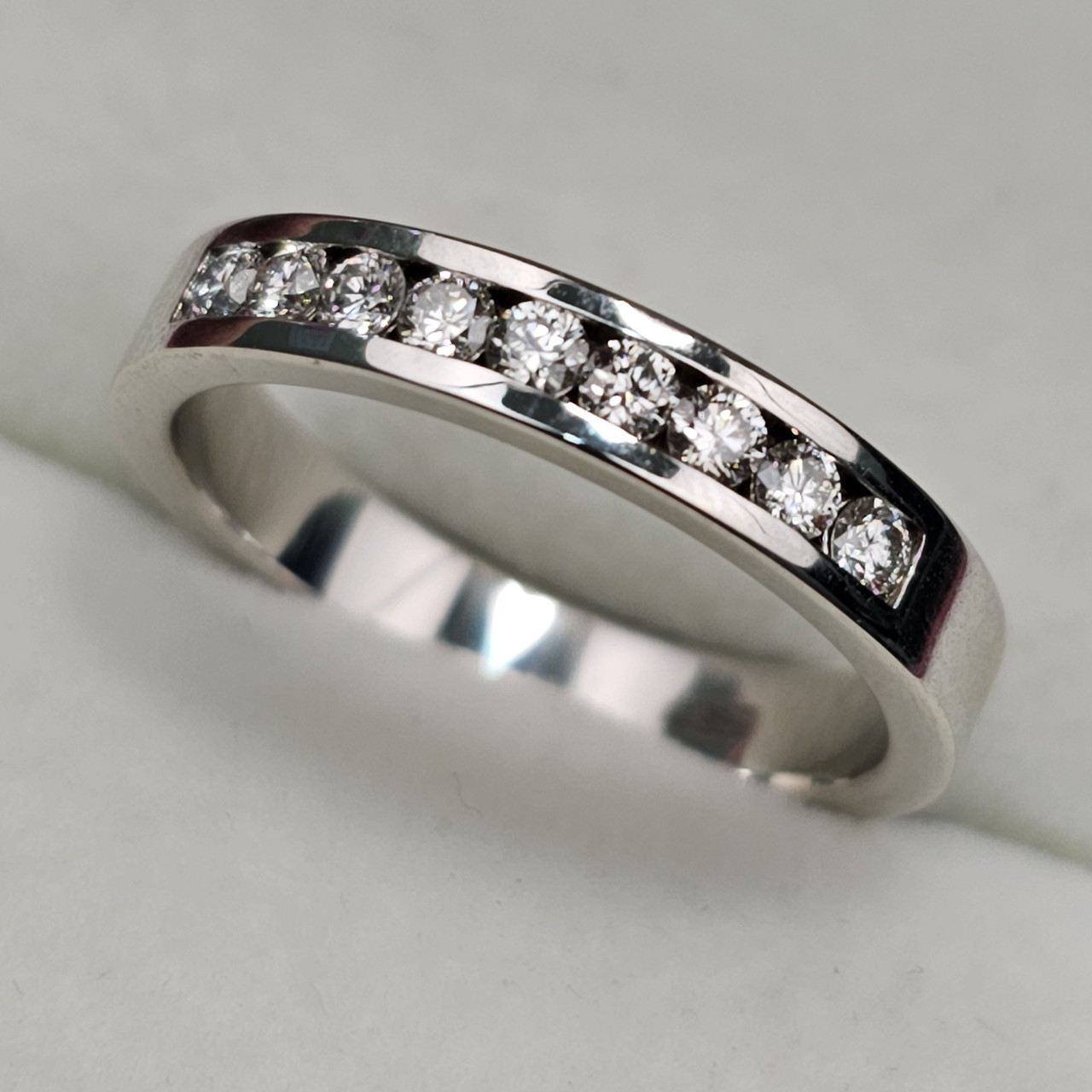 Золотое кольцо с бриллиантами 0.29 ct VS2-SI1/I VG Cut 17.5 р