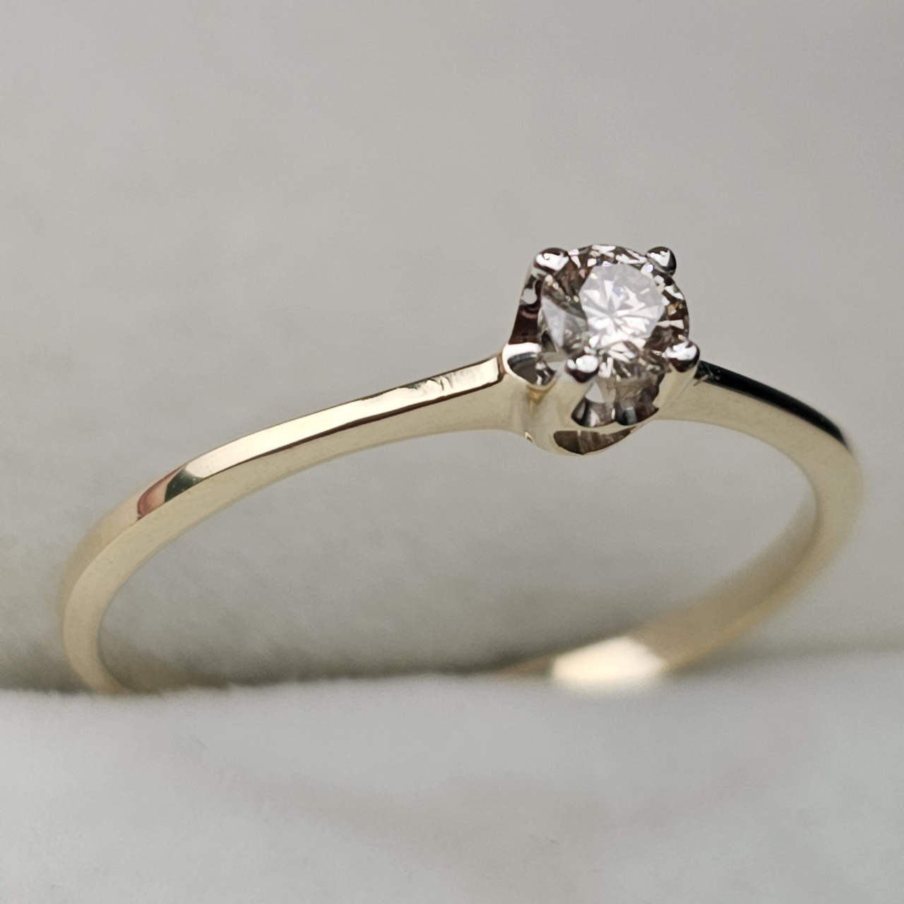 Золотое кольцо с бриллиантами 0.16 ct VVS2/M VG Cut 15.5 р