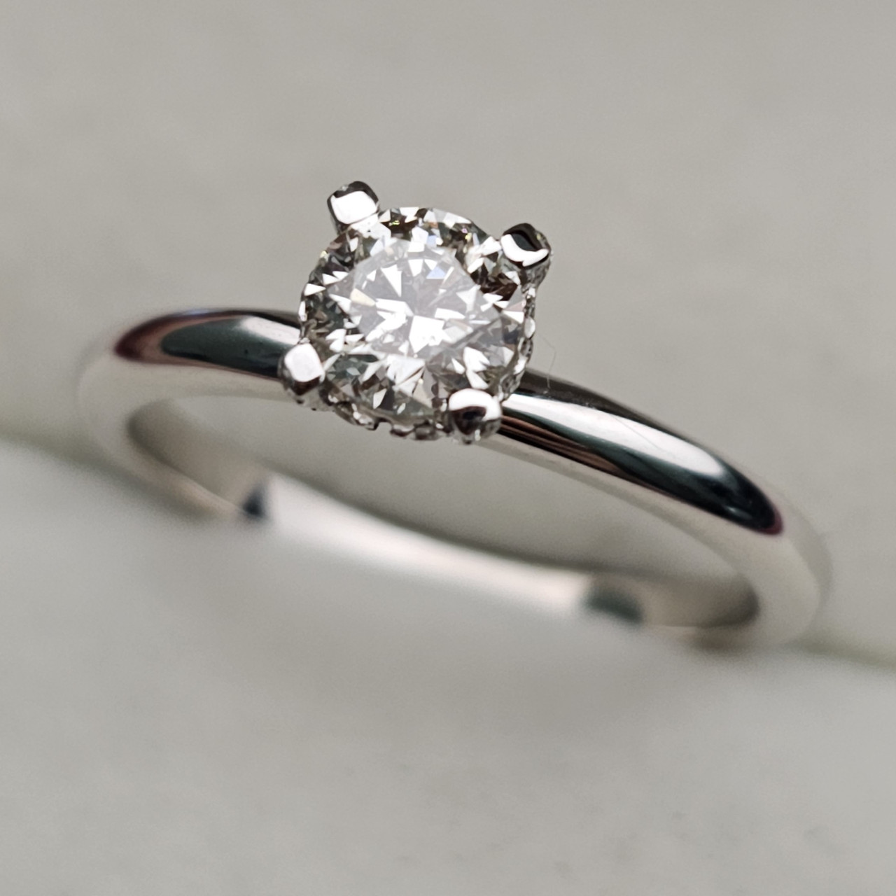 750 проба Золотое кольцо с бриллиантами 0.54 ct SI2-VS1/K,G VG Cut 16.5 р