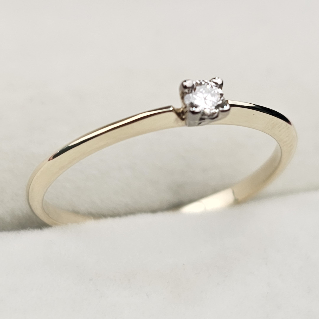 Золотое кольцо с бриллиантами 0.057 ct VS2/J VG Cut 16.5 р